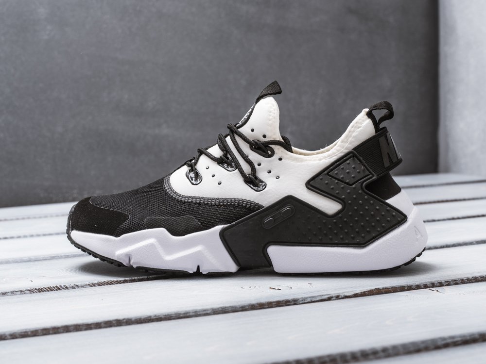 Nike Air Huarache Drift