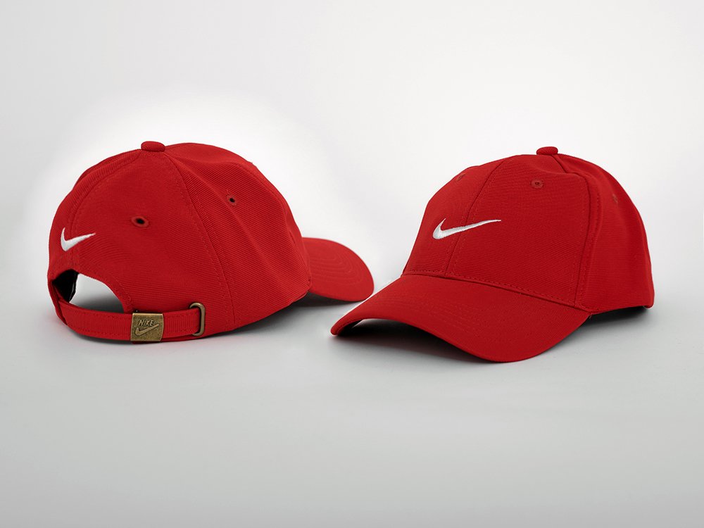 Кепка нкея. Красная бейсболка Nike. Бейсболка найк мужская красная. Кепка Nike Snapback. Кепка Nike красная.