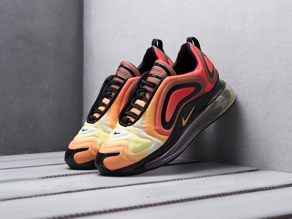 Nike air max 720 hotsell mens orange