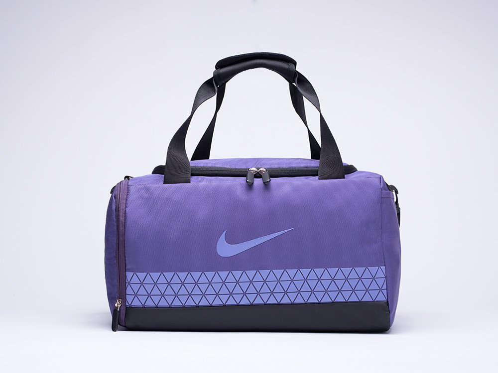 Озон сумка спортивная. A43008 Nike сумка. Сумка Nike Purple. Найк сумка спортивная женская фиолетовая. Сумка найк 2022.