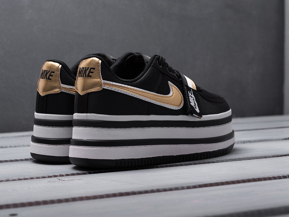 Nike vandal 2k store black and gold