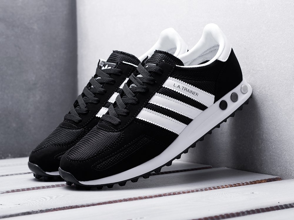 Adidas la hot sale trainer black white