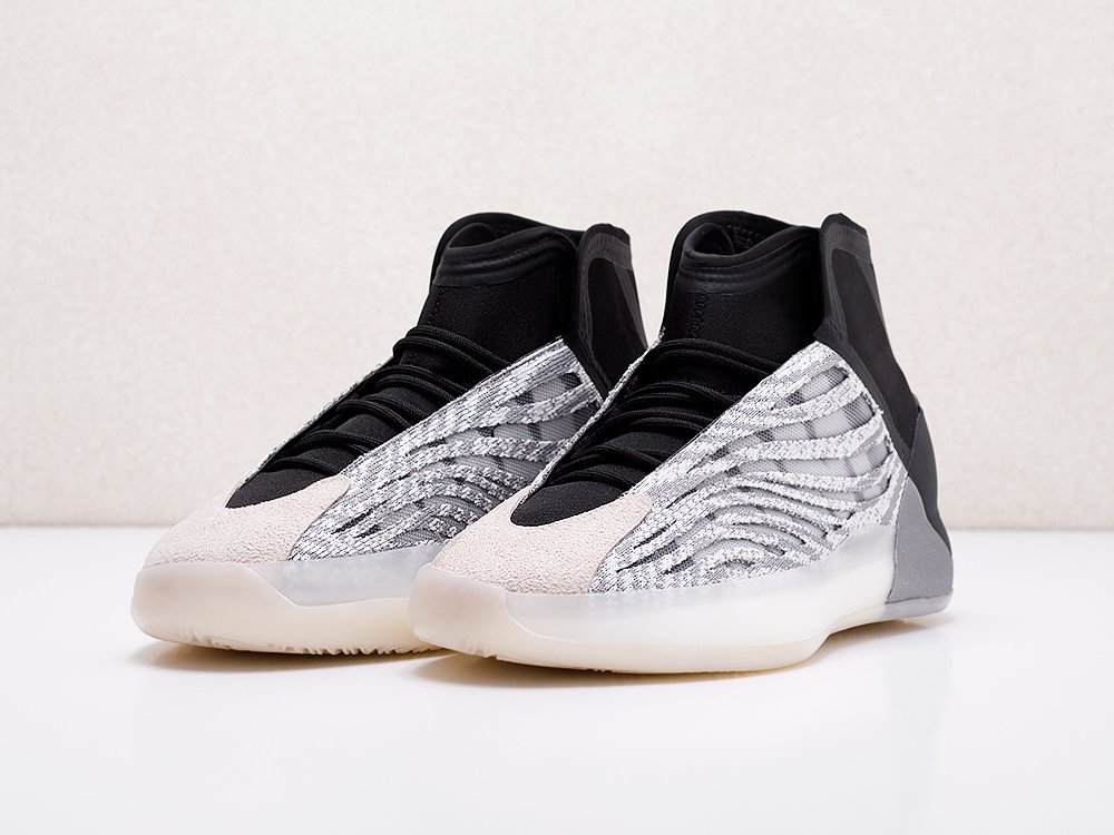 Yeezy basketball hot sale quantum price