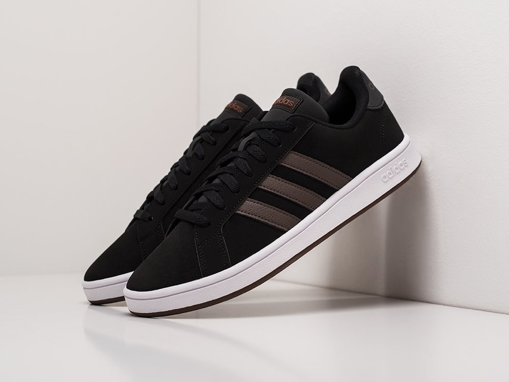 Court discount base adidas