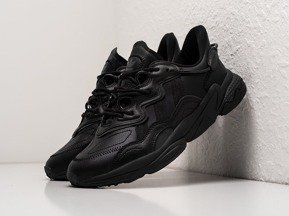 Adidas ozweego tech online black