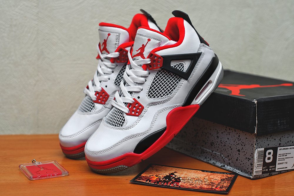 Купить кроссовки nike jordan 4. Nike Air Jordan. Кроссовки Nike Air Jordan 4. Nike Air Jordan 4 Retro. Nike Air Jordan 4 Retro SP.