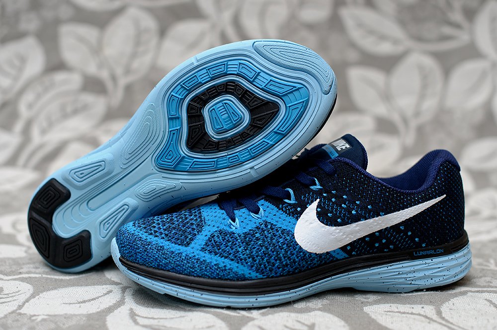 Nike flyknit clearance lunar 3 blue