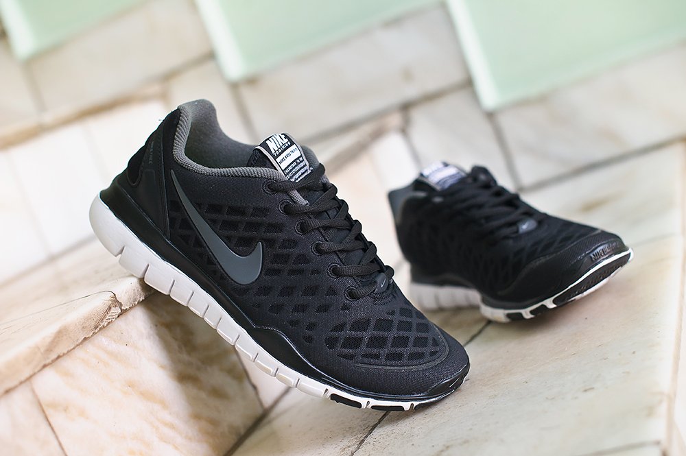 Nike Free TR Fit