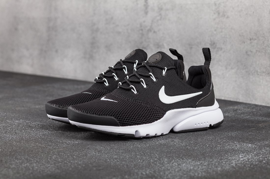 Nike air hotsell presto fly black