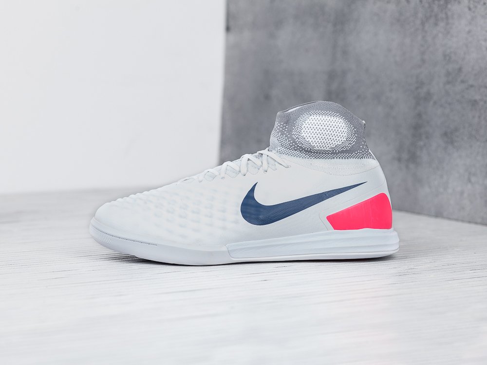 NIke MagistaX Proximo II IC