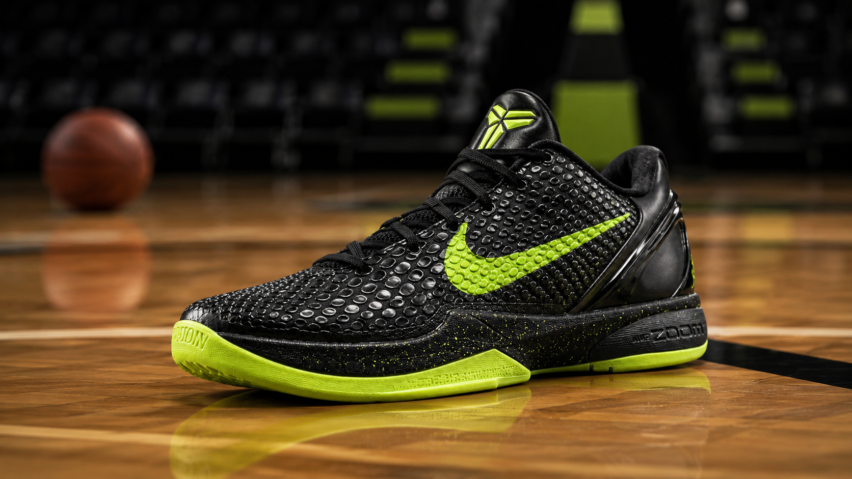 Nike Kobe 6 на баскетбольной площадке