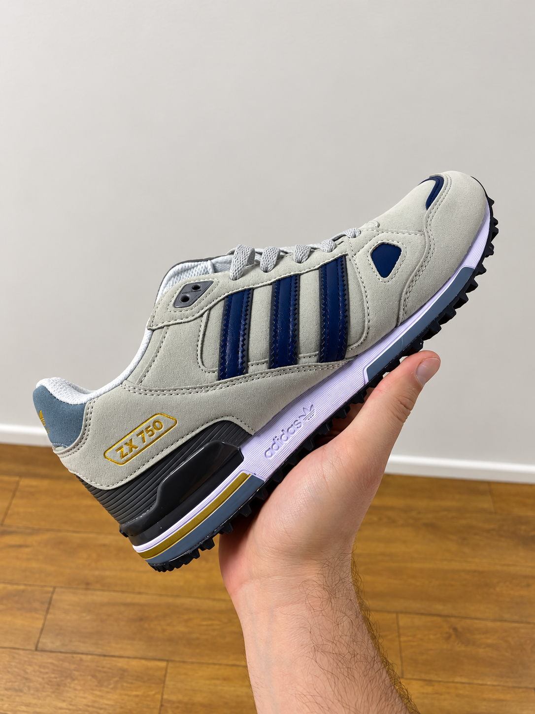 Adidas ZX 750 — фото 1