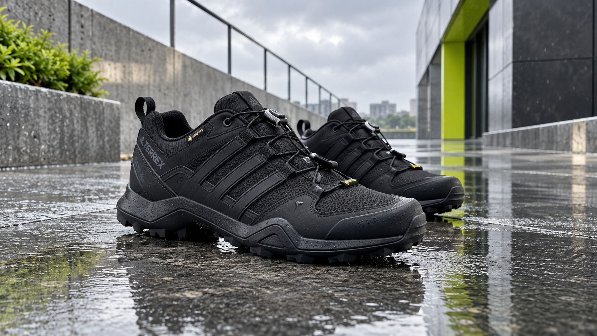 Adidas Terrex Swift R2 GTX, чёрная демисезонная модель