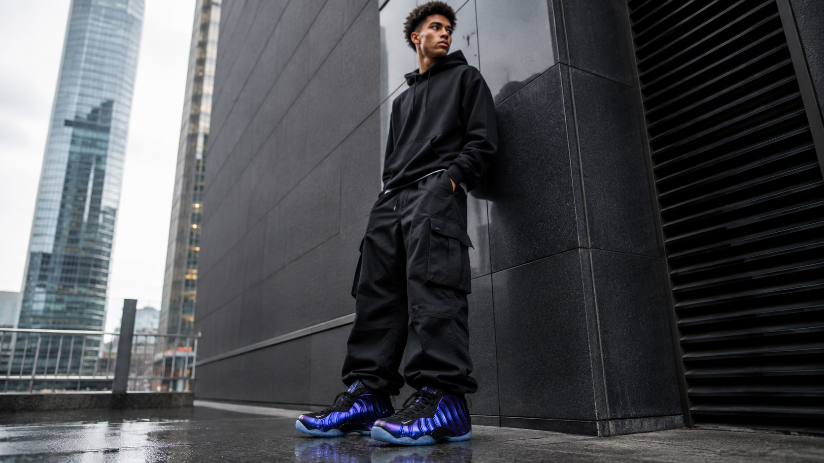 Nike Air Foamposite One с широкими cargo в городском streetwear-образе