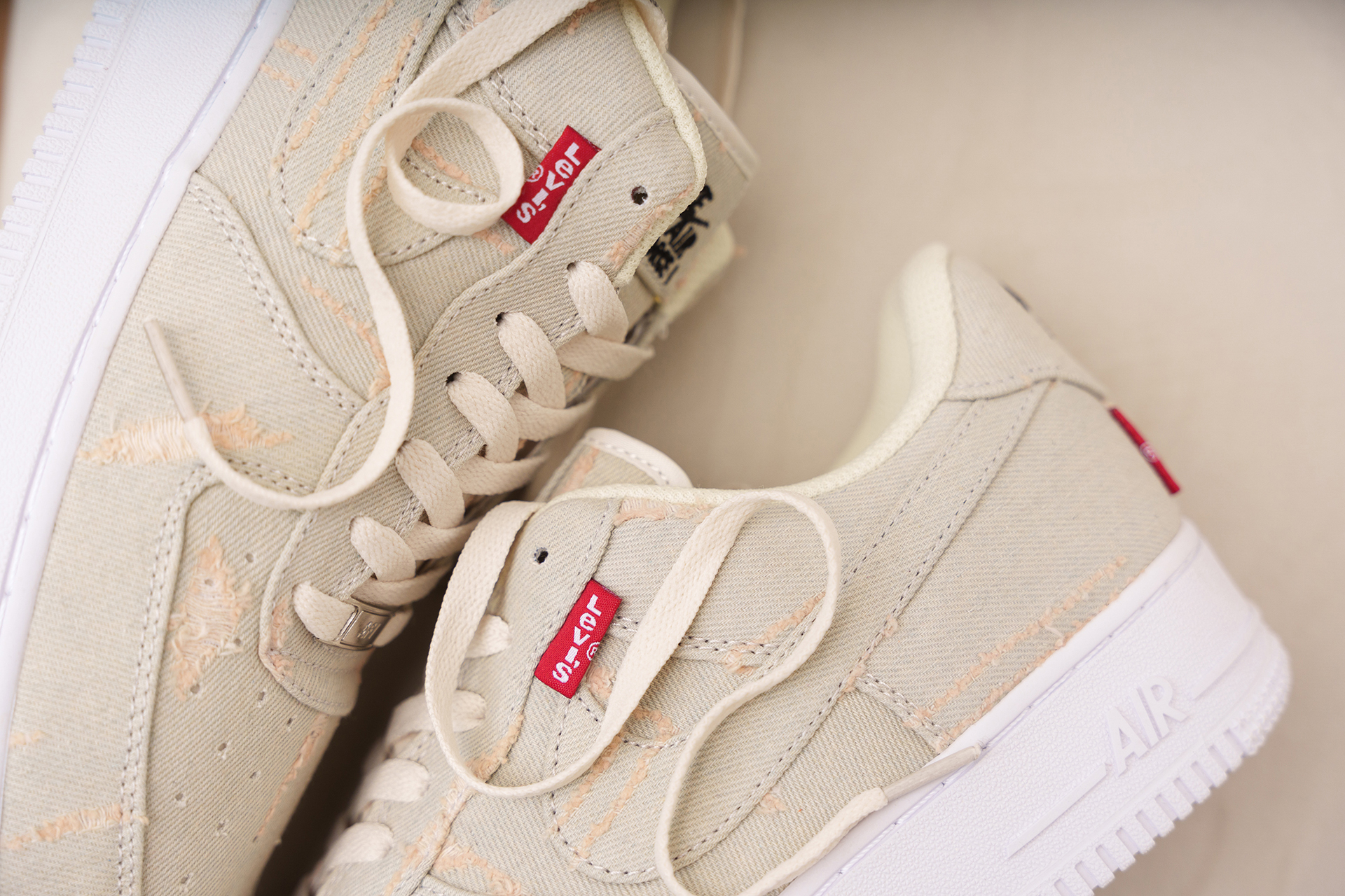 Air force 1 store x levi's