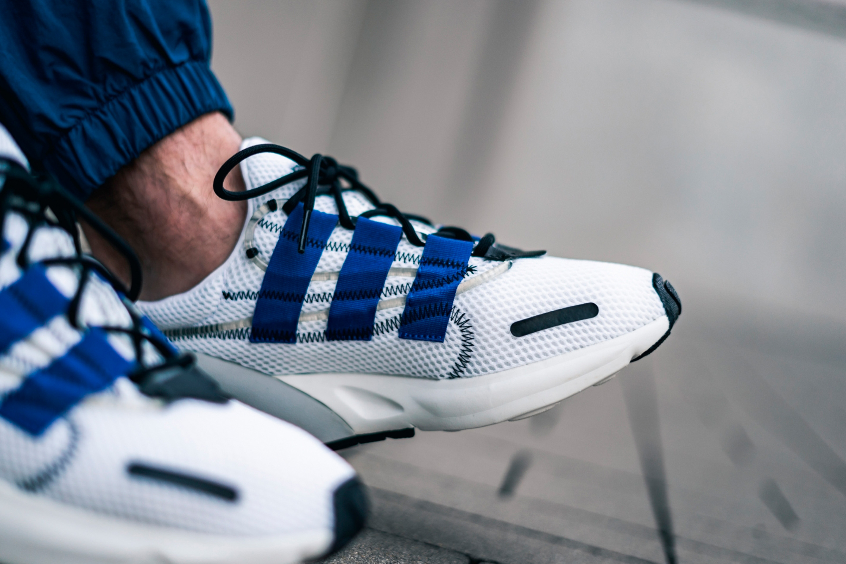 Adidas lxcon White Blue