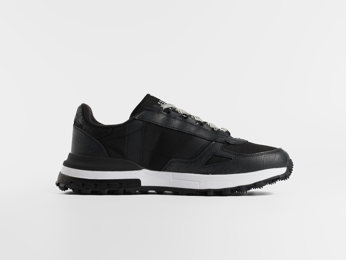 Lacoste ELITE ACTIVE — фото 4
