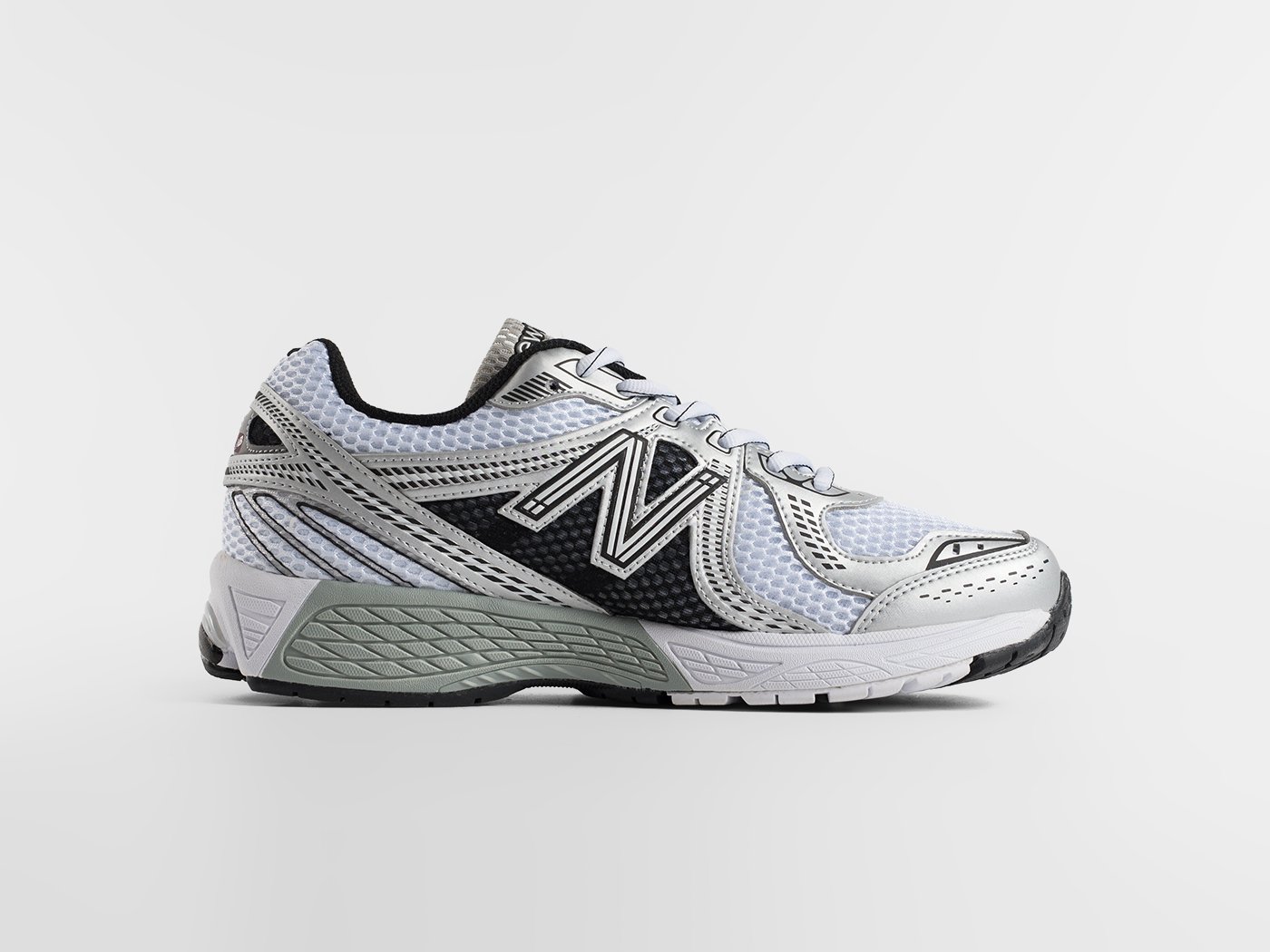 New Balance 860v2 — фото 3